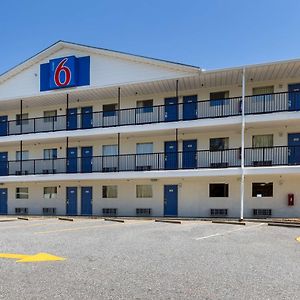 Motel 6-Greenville, Sc